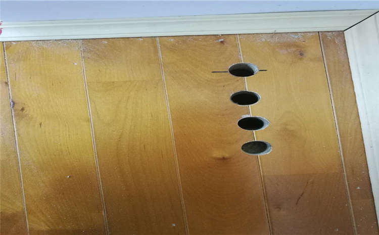 學校羽毛球館木地板怎么保養?