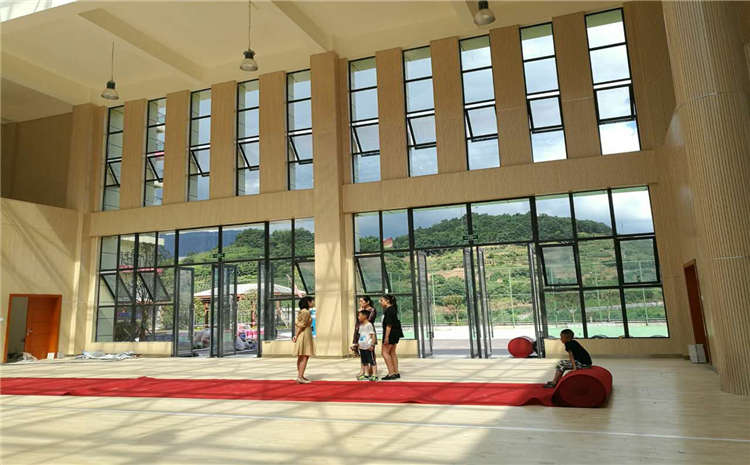 上海專(zhuān)用運(yùn)動(dòng)木地板怎么安裝