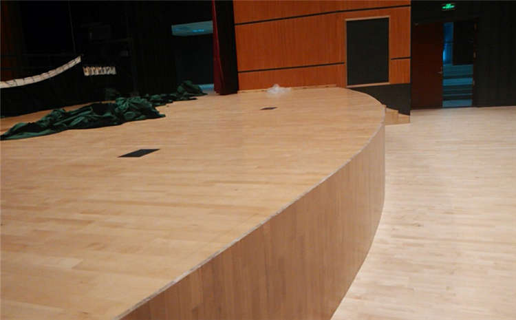 硬木企口運動木地板多少錢一平?