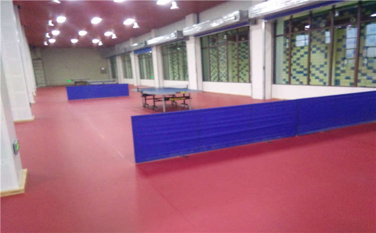 俄勒岡松籃球場地木地板價格是多少錢？