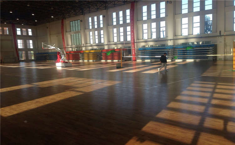 武漢楓樺木實(shí)木運(yùn)動(dòng)地板結(jié)構(gòu)