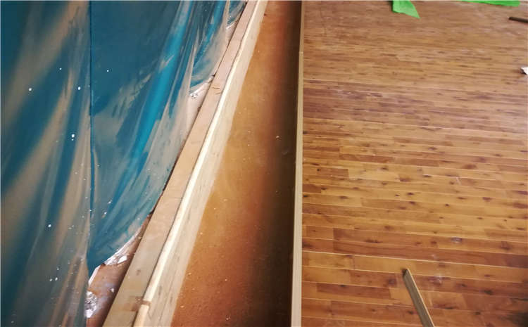 硬木企口體育木地板怎么翻新?