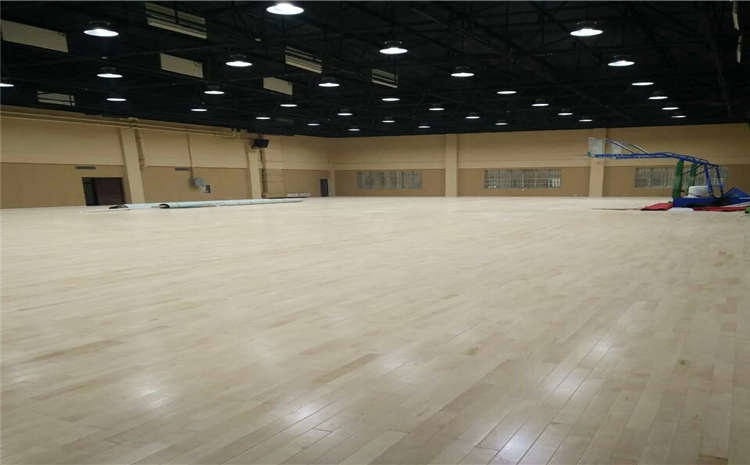 楓木籃球場實木地板廠家去哪找?