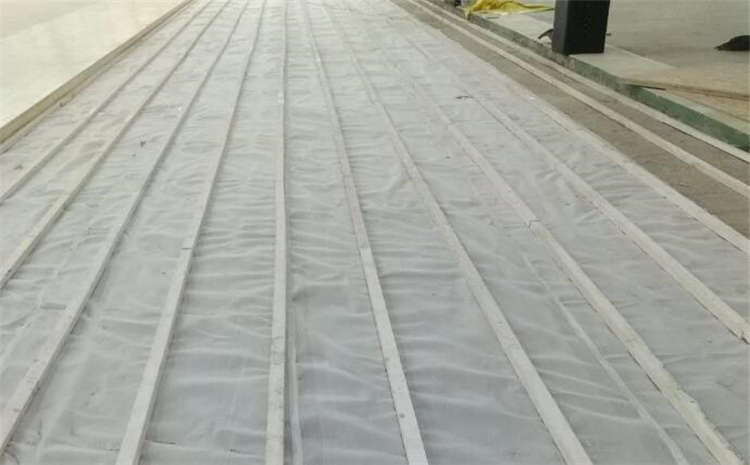 橡膠木體育運動地板怎么保養(yǎng)?